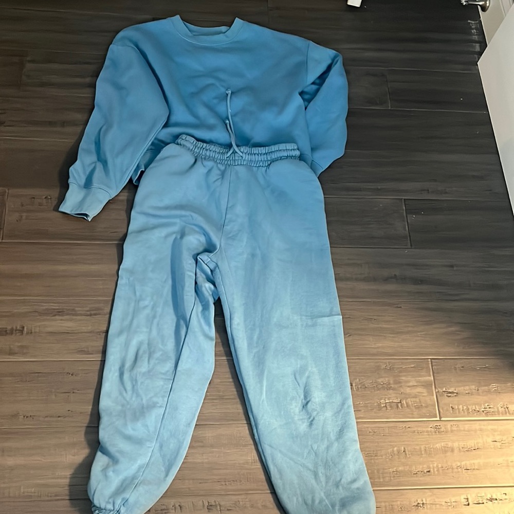 Zara sweatsuit